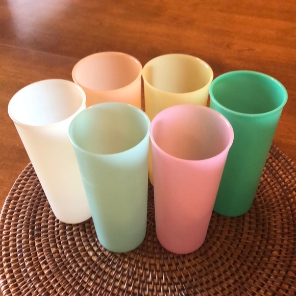 Vintage Tupperware 16oz pastel tumblers #107 - Picture 3 of 8